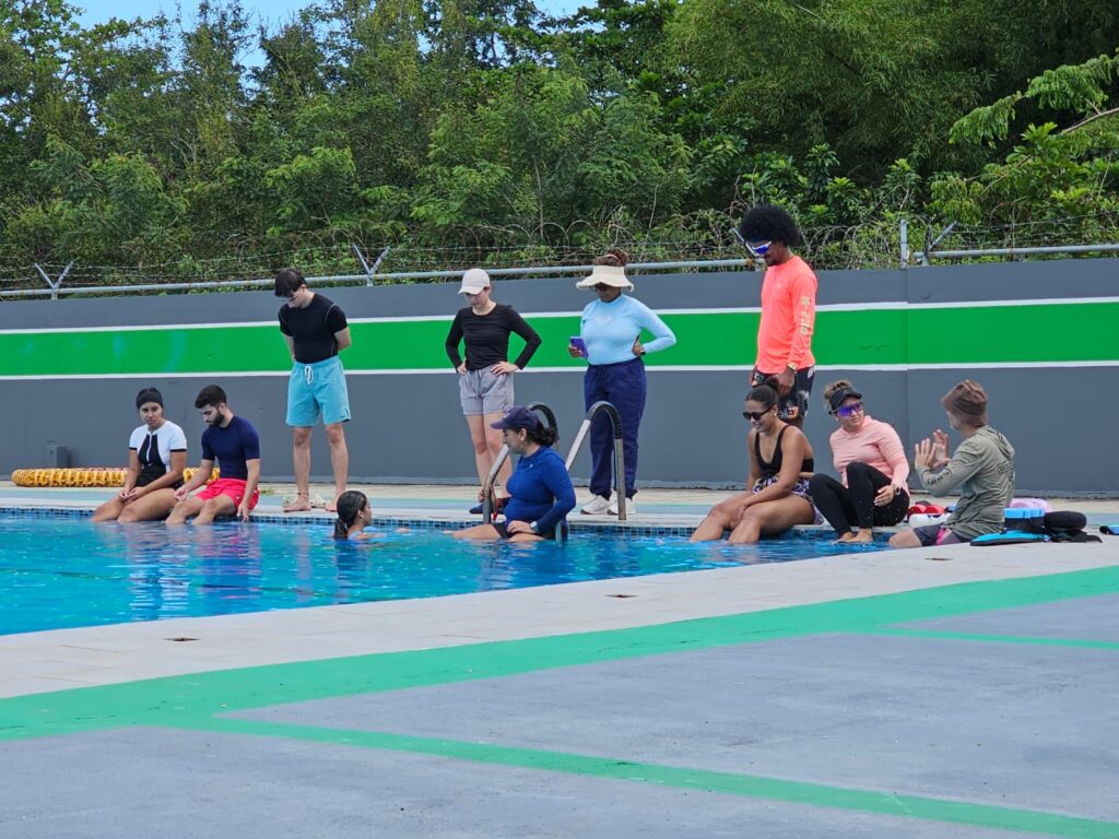 Preparacion Ejercicios en agua profunda y estabilizacion Fisio Acuatica